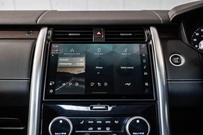 2025 Land Rover Discovery