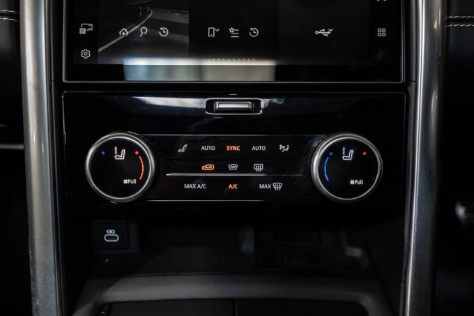 2025 Land Rover Discovery