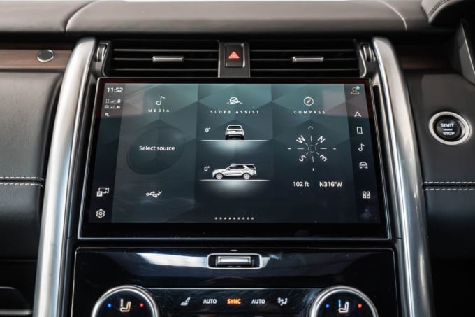 2025 Land Rover Discovery
