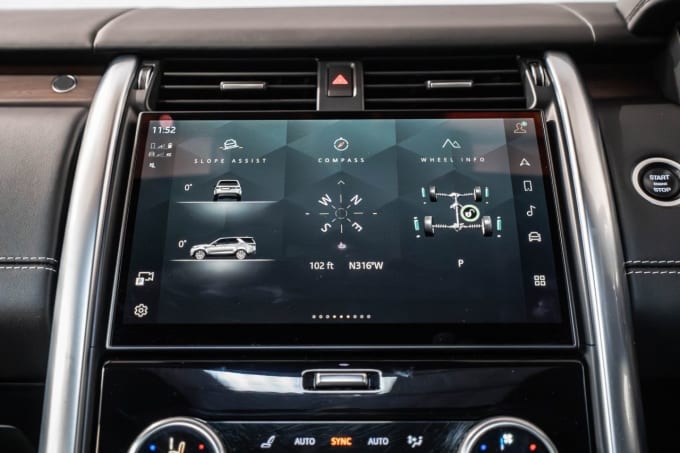 2025 Land Rover Discovery