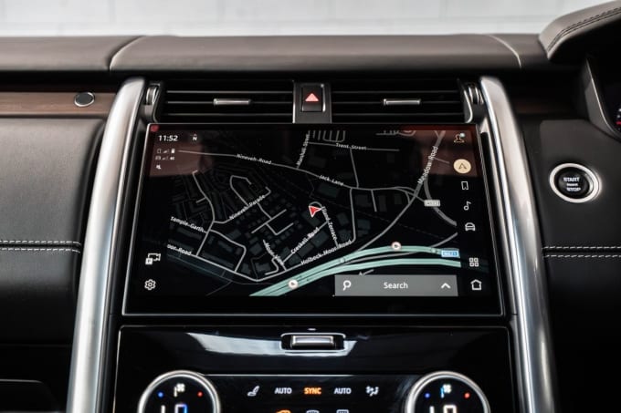 2025 Land Rover Discovery