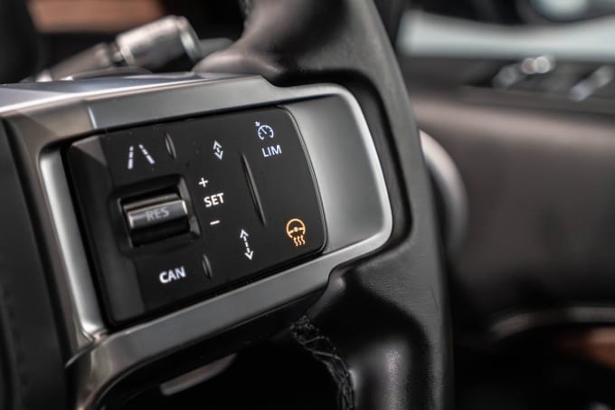 2025 Land Rover Discovery