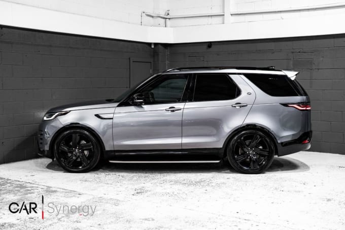 2025 Land Rover Discovery
