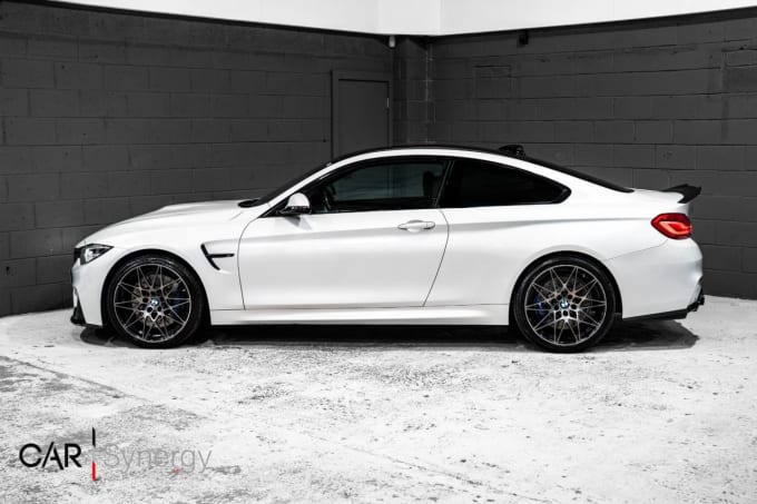 2025 BMW M4