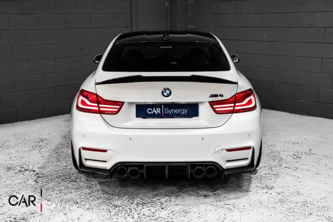 2025 BMW M4