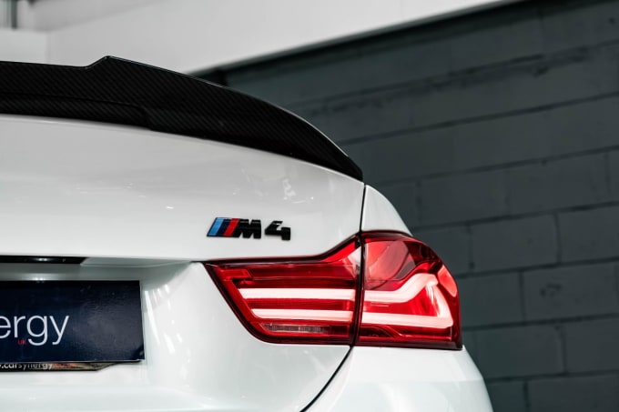 2025 BMW M4