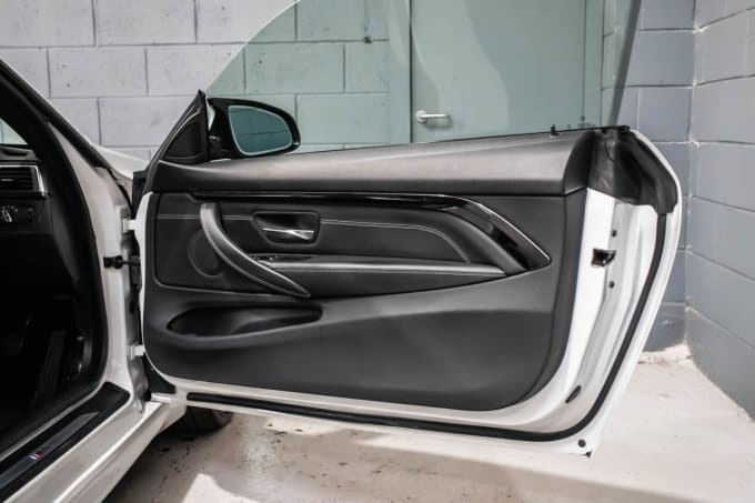 2025 BMW M4