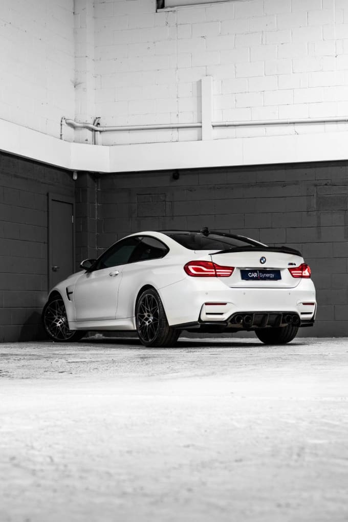 2025 BMW M4