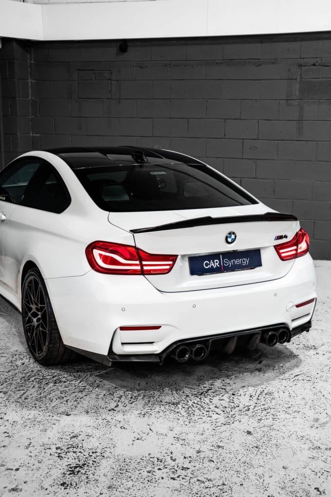 2025 BMW M4