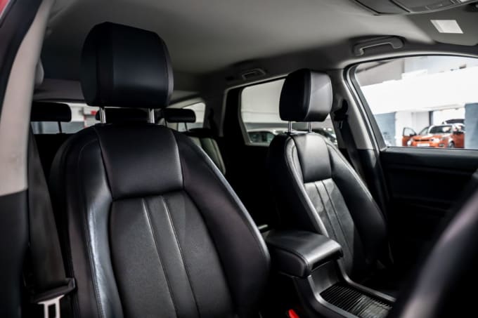 2025 Land Rover Discovery Sport