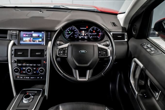 2025 Land Rover Discovery Sport