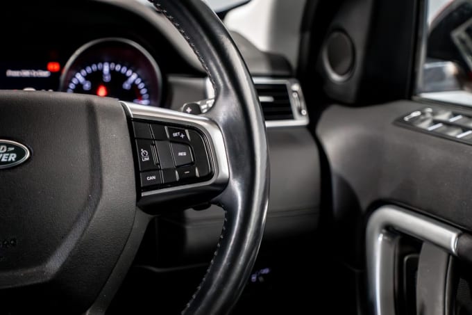 2025 Land Rover Discovery Sport