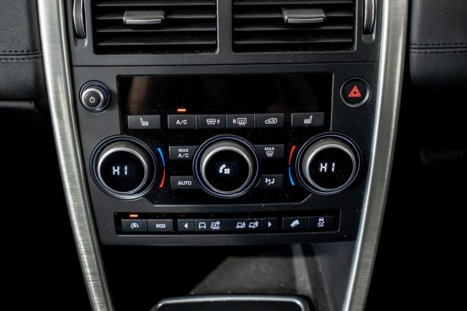 2025 Land Rover Discovery Sport