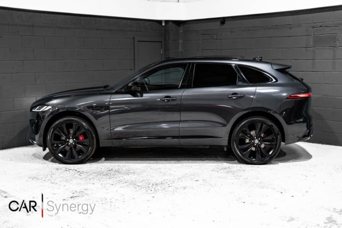 2025 Jaguar F-pace