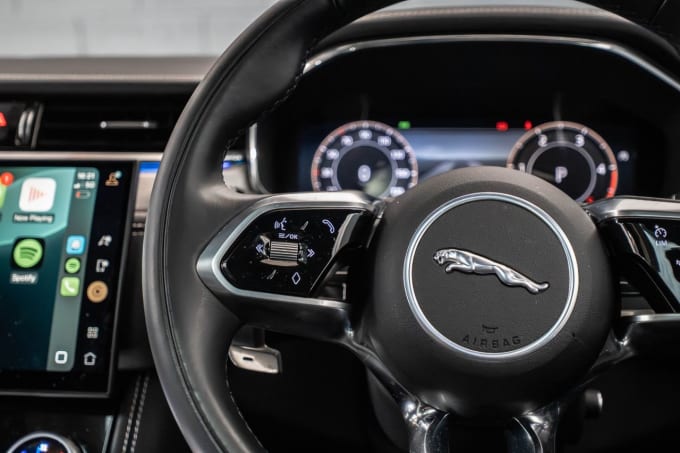 2025 Jaguar F-pace