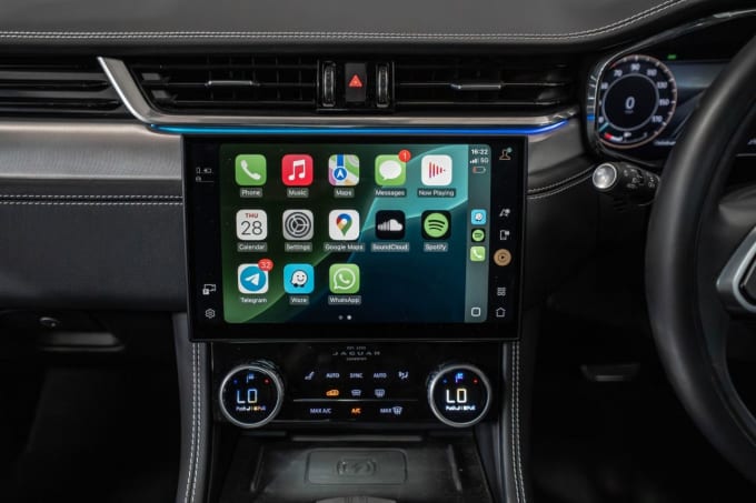 2025 Jaguar F-pace