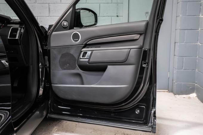 2025 Land Rover Discovery