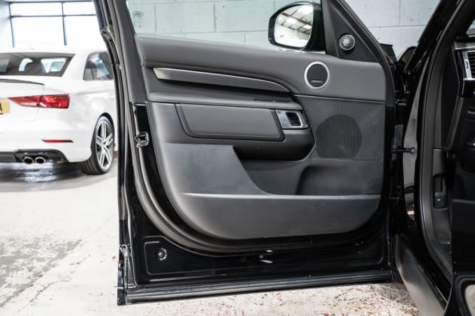 2025 Land Rover Discovery