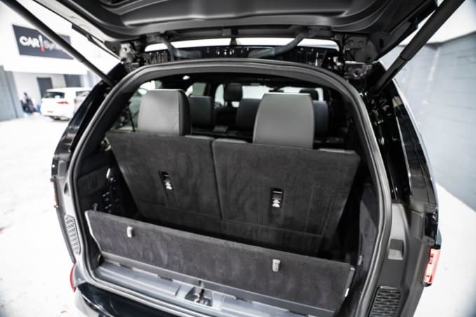 2025 Land Rover Discovery