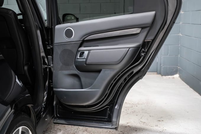 2025 Land Rover Discovery