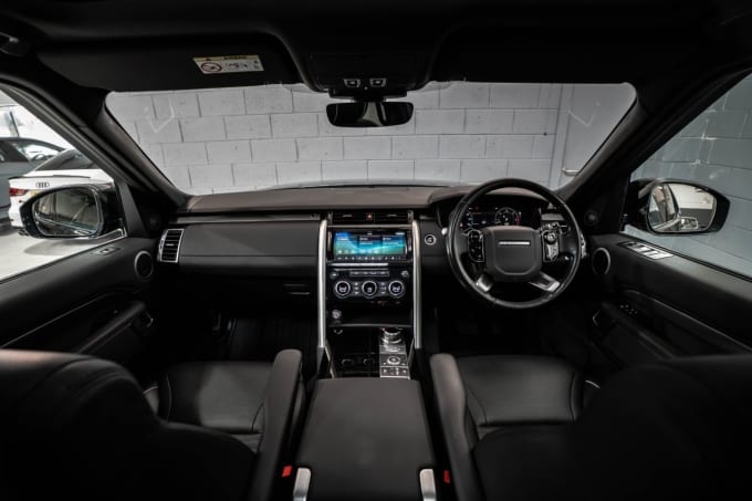 2025 Land Rover Discovery