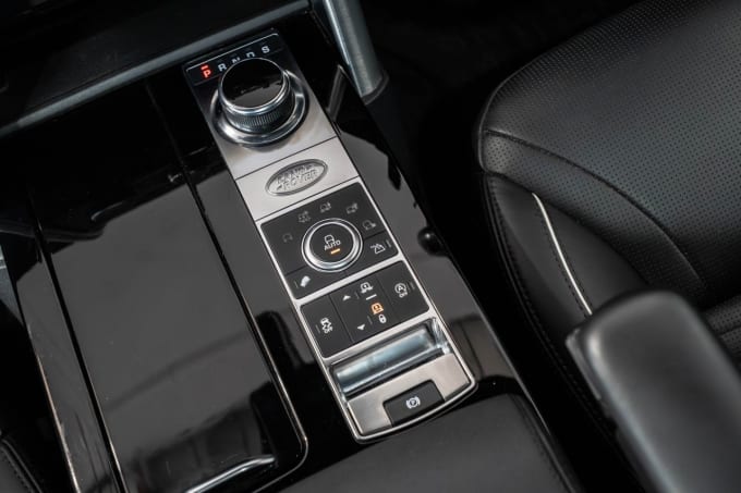 2025 Land Rover Discovery