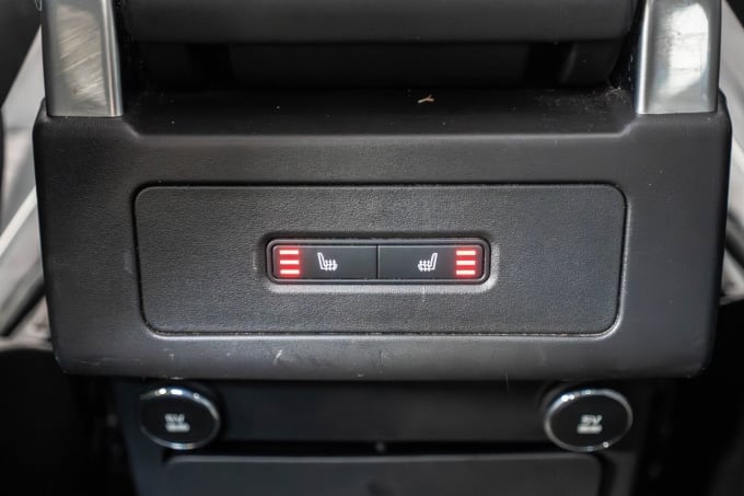 2025 Land Rover Discovery