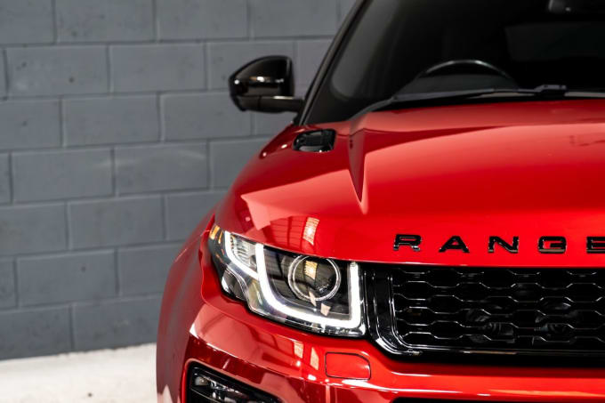 2025 Land Rover Range Rover Evoque