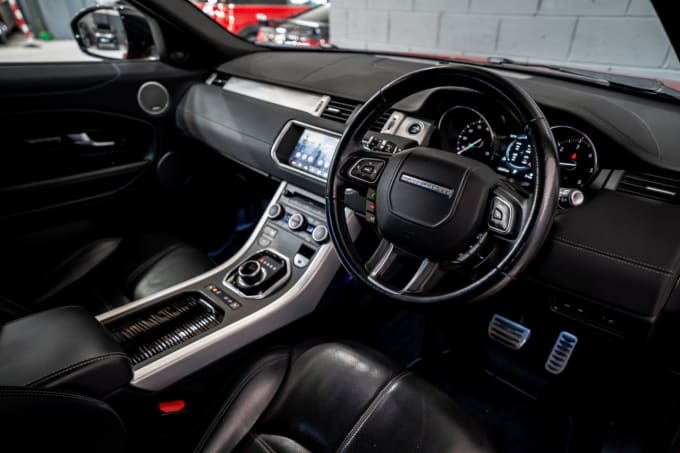 2025 Land Rover Range Rover Evoque