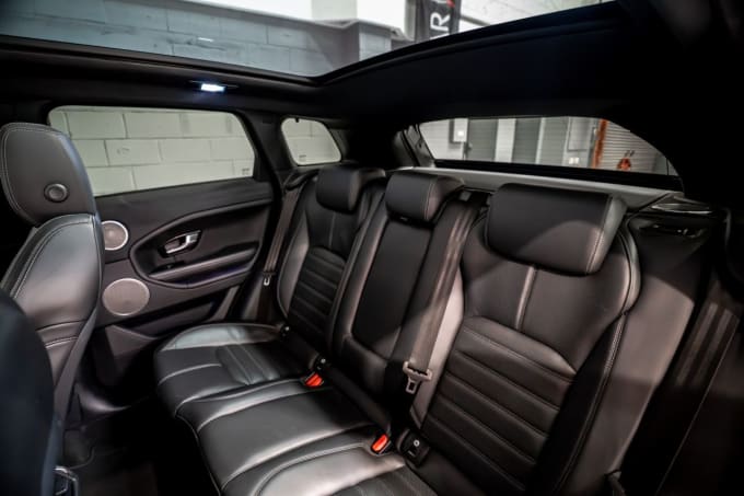 2025 Land Rover Range Rover Evoque