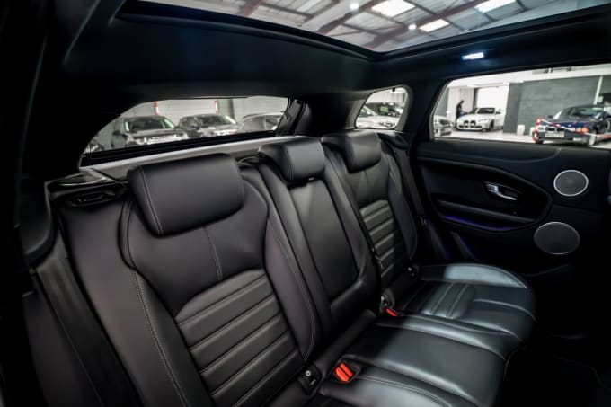 2025 Land Rover Range Rover Evoque
