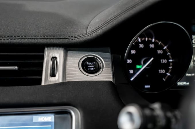 2025 Land Rover Range Rover Evoque
