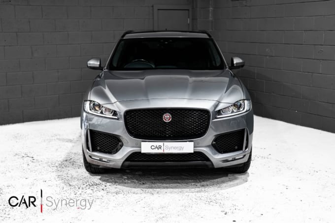 2025 Jaguar F-pace