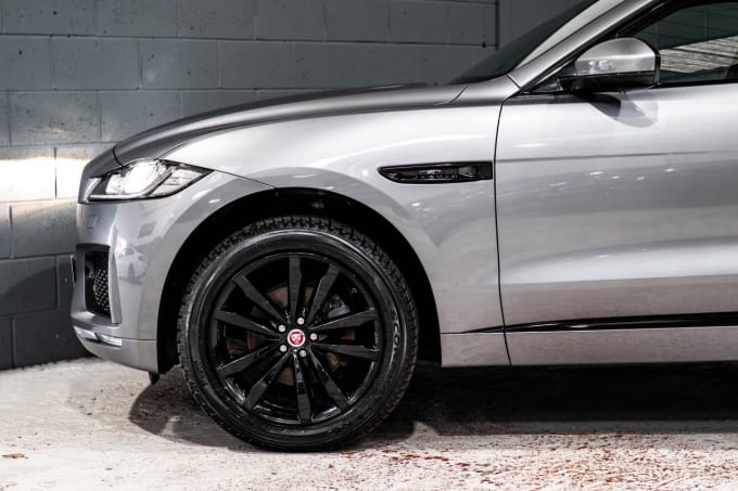 2025 Jaguar F-pace
