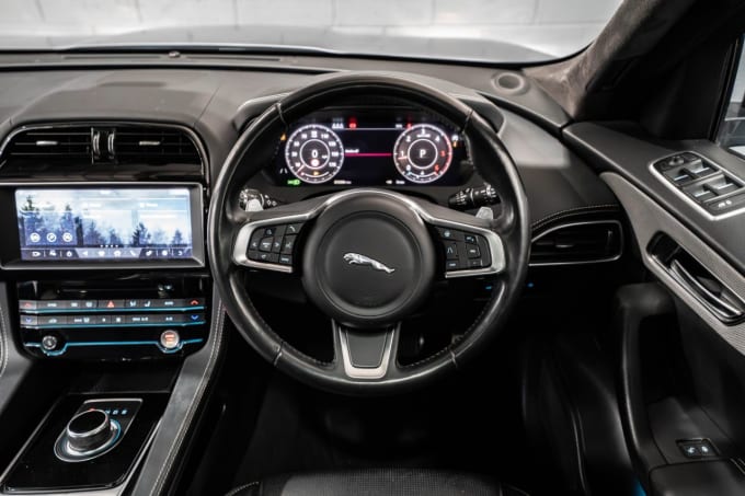 2025 Jaguar F-pace