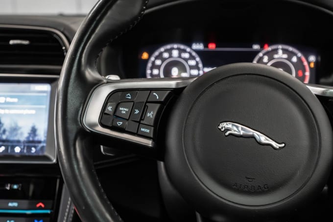 2025 Jaguar F-pace