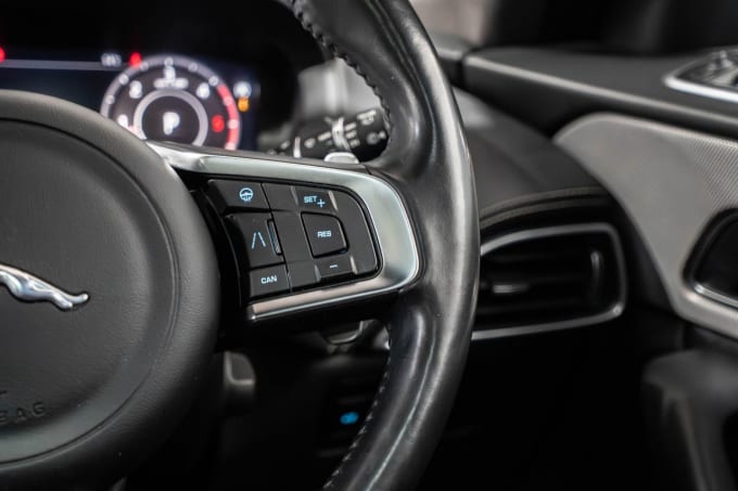 2025 Jaguar F-pace