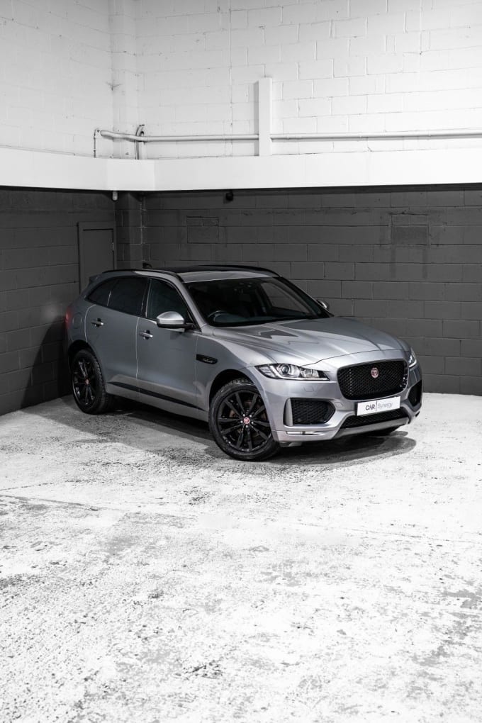 2025 Jaguar F-pace