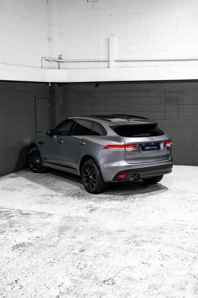 2025 Jaguar F-pace