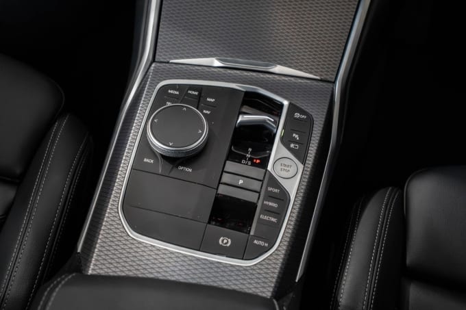 2024 BMW 3 Series