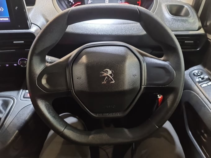 2024 Peugeot Partner