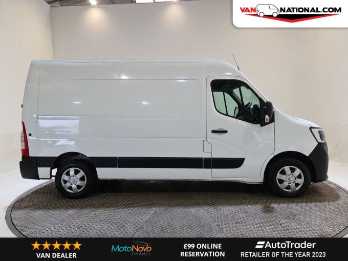 2021 Renault Master