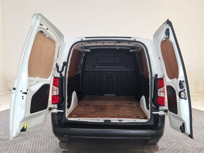 2021 Vauxhall Combo