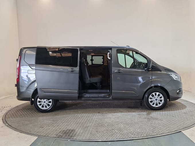 2024 Ford Transit Custom