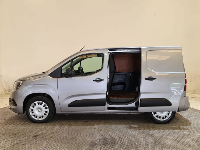 2024 Vauxhall Combo