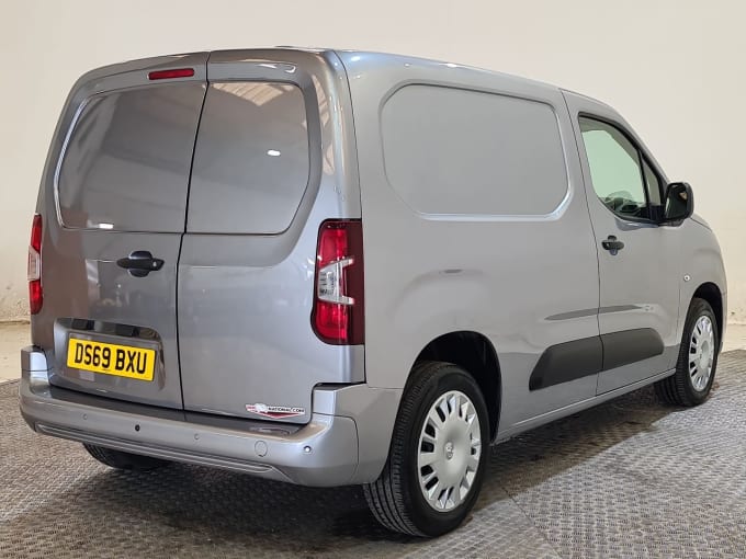 2024 Vauxhall Combo