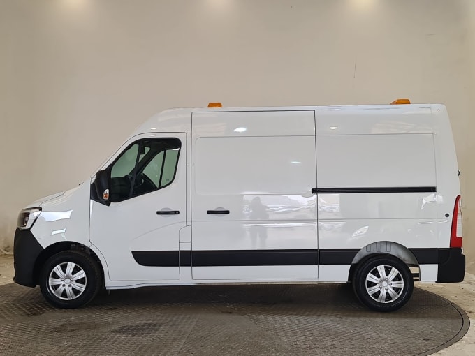 2024 Renault Master