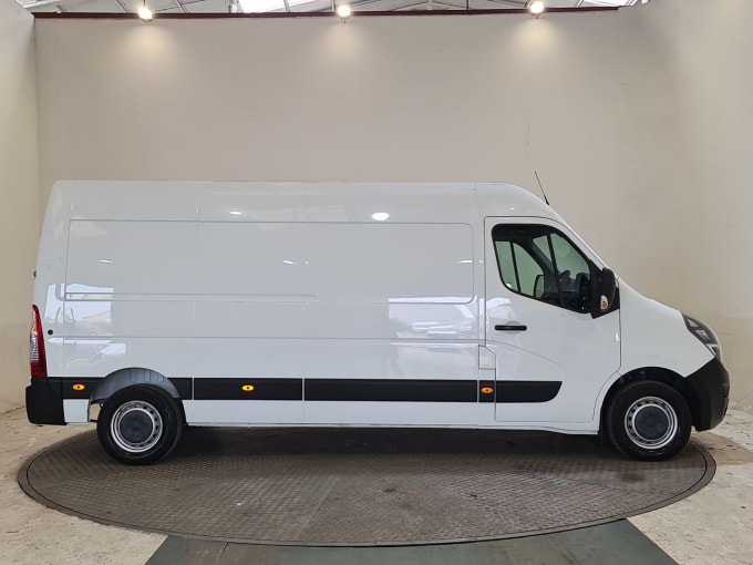 2024 Vauxhall Movano