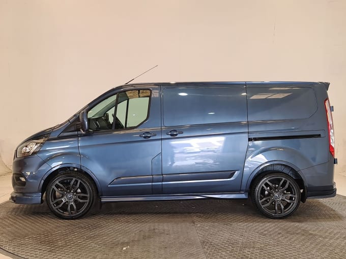 2024 Ford Transit Custom