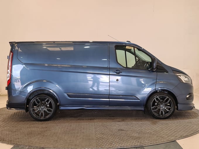 2024 Ford Transit Custom